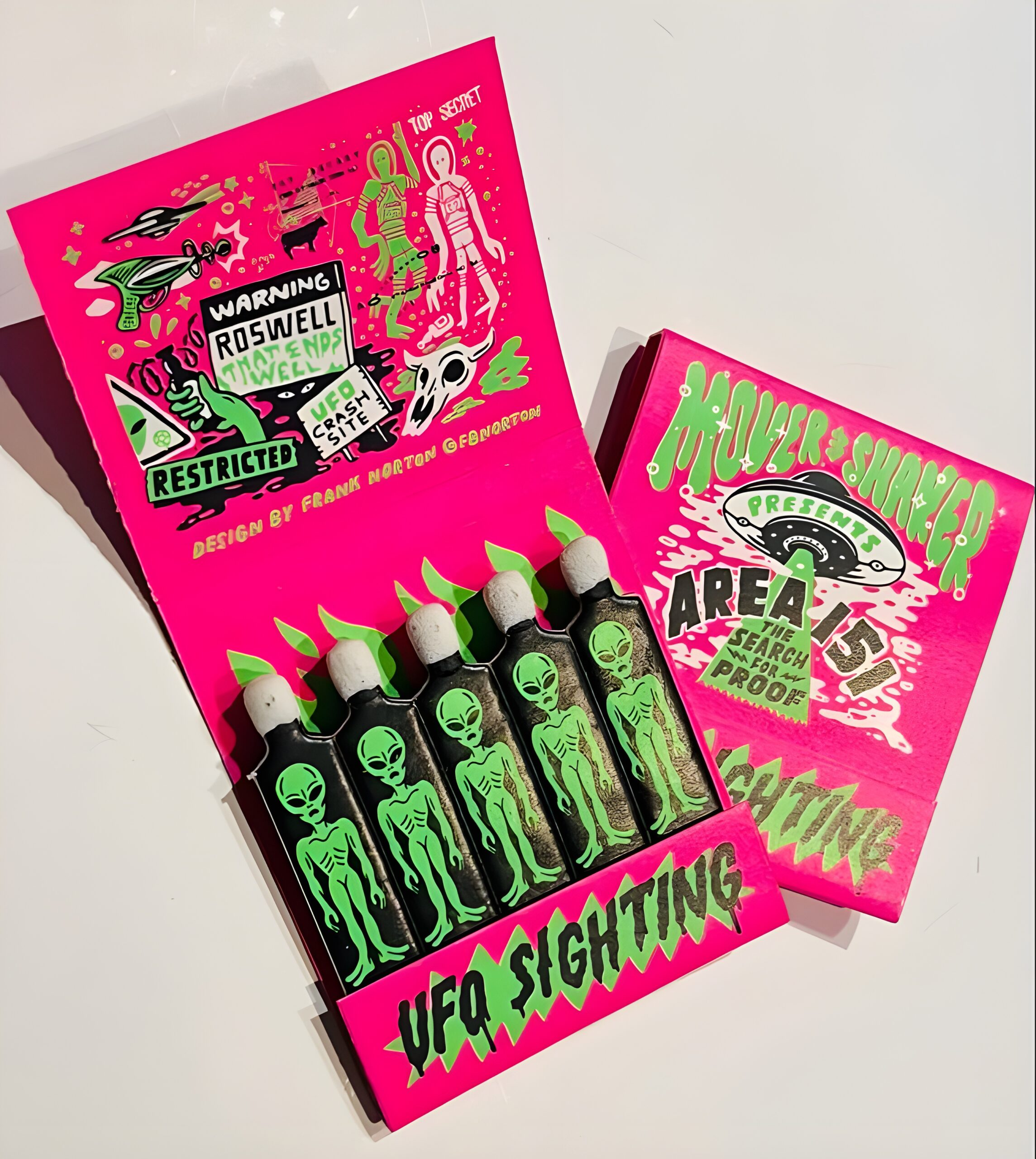 Box & Cards - Image 3